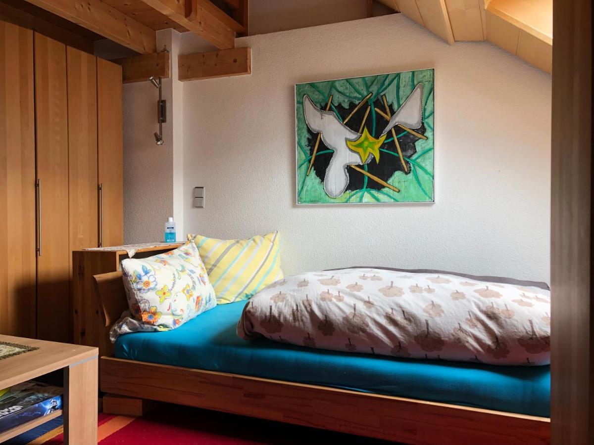 Doppelzimmer Dachgeschoss, Schnelles Wlan, Arbeitsplatz Und Garten Winningen Dış mekan fotoğraf